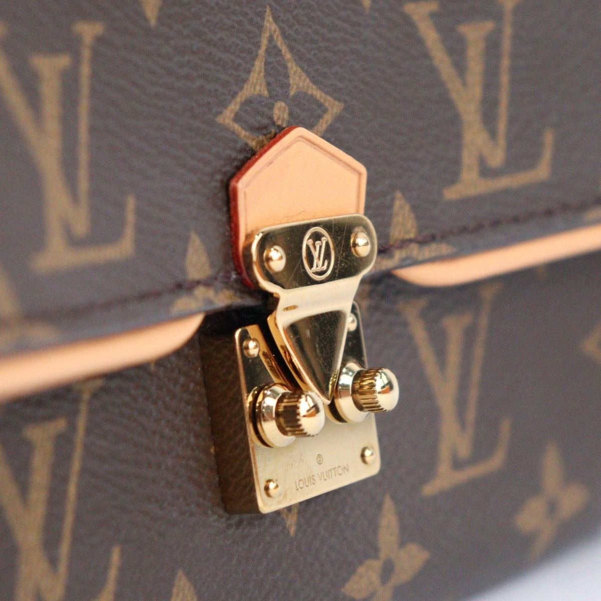 LOUIS VUITTON M13566 POCHETTE CAMILLE MINI BAG