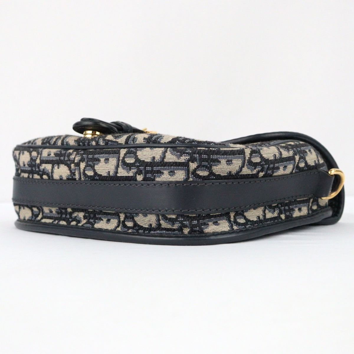 DIOR M9319UTZQ BOBBY MEDIUM CROSSBODY BAG