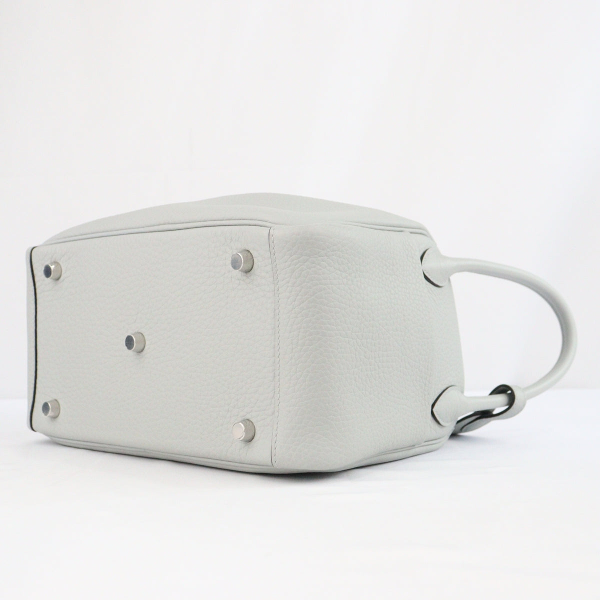 HERMES 073428CK LINDY 26 SHOULDER BAG