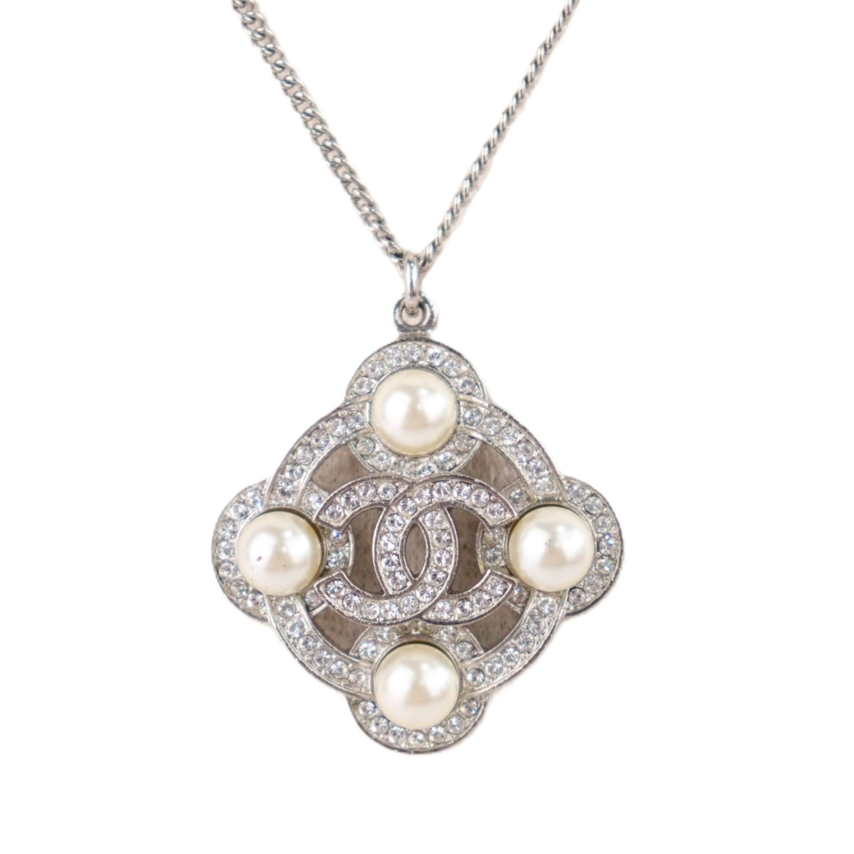 CHANEL NECKLACE