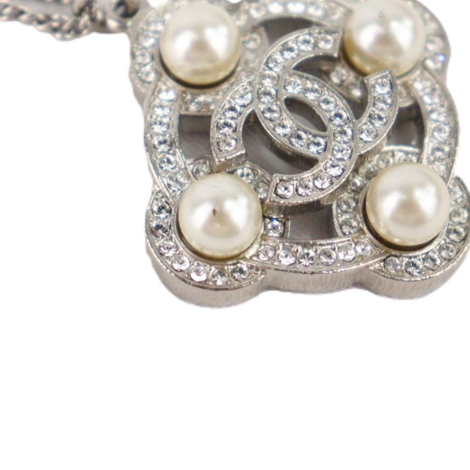CHANEL NECKLACE