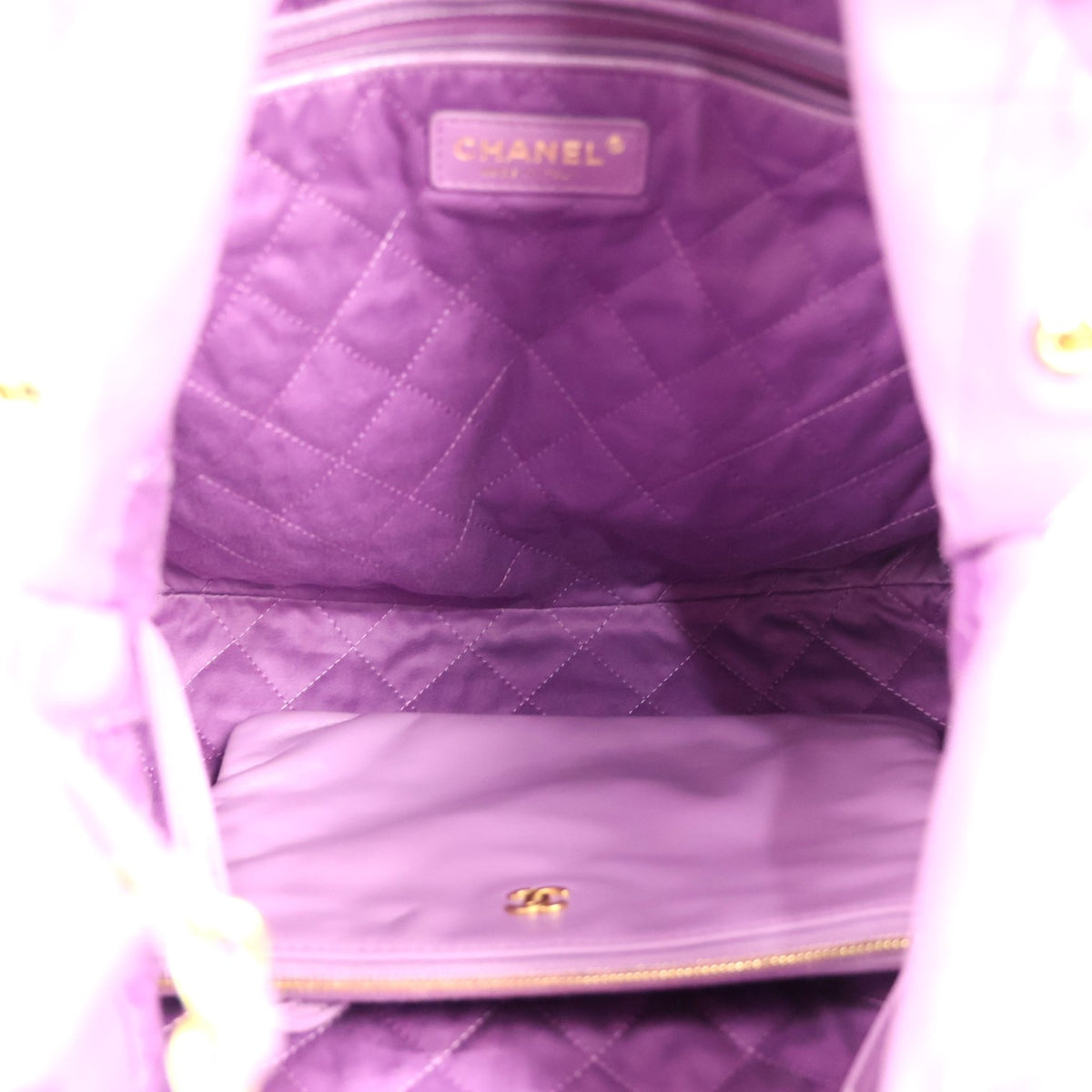 CHANEL AS3261 CHANEL 22 MEDIUM SHOULDER BAG