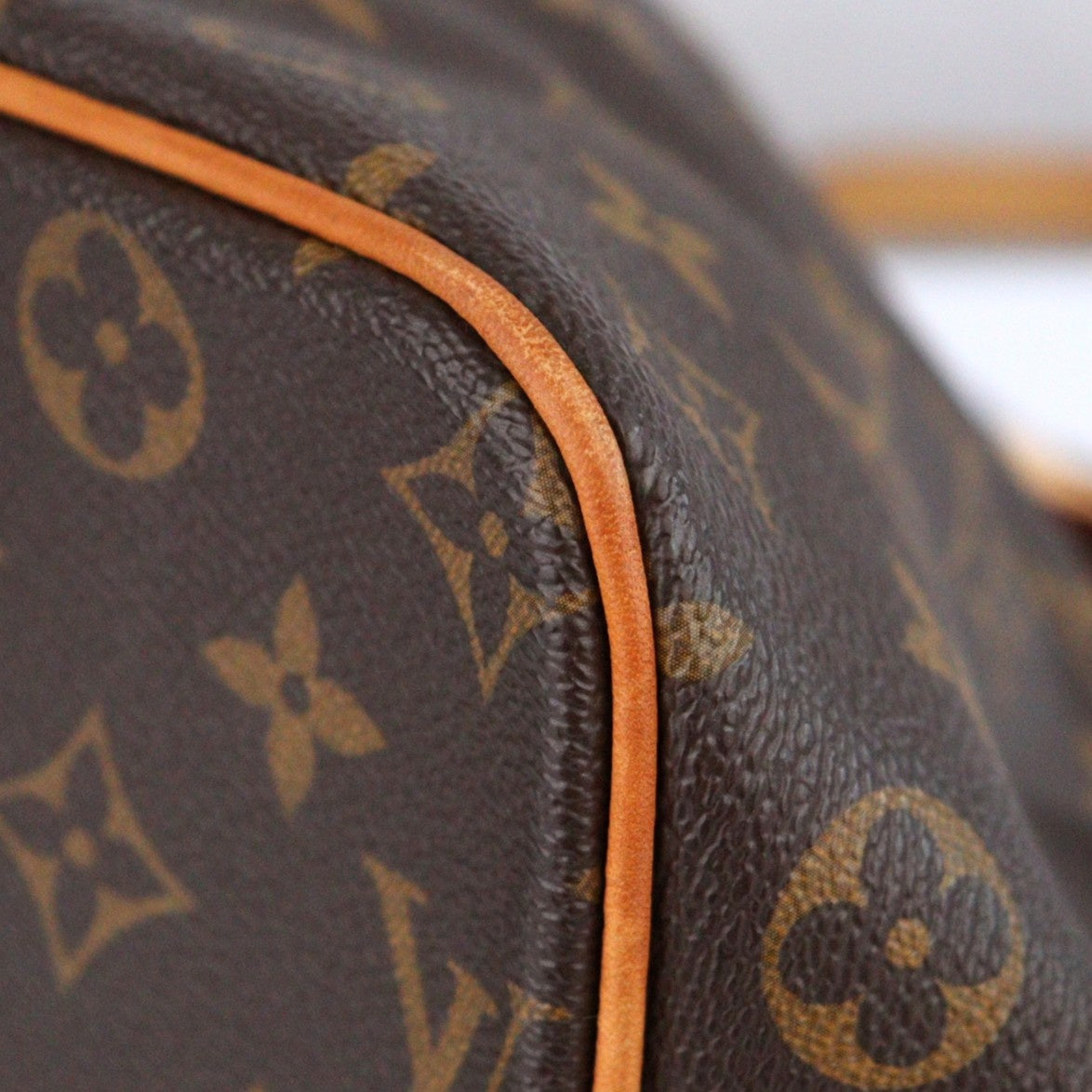 LOUIS VUITTON M40146 PALERMO GM TOTE BAG