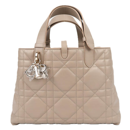 DIOR M2821OSNW TOUJOURS MEDIUM TOTE BAG