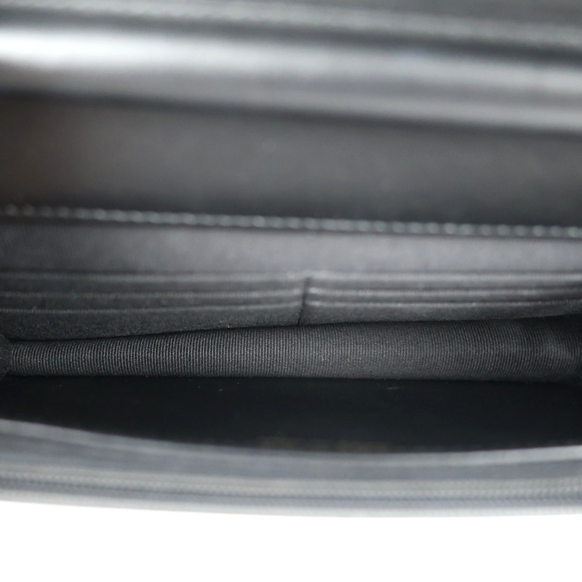 CHANEL AP1117 BOY CHANEL WALLET ON CHAIN
