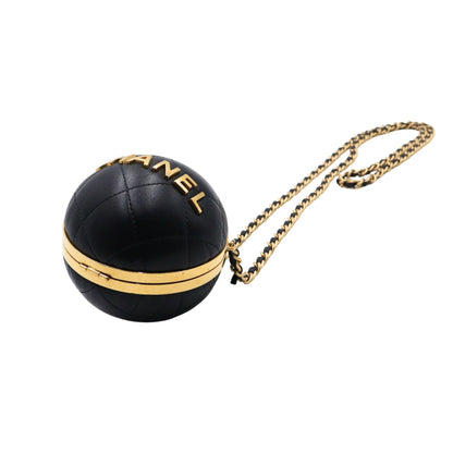 CHANEL AP2895