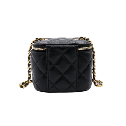 CHANEL AP1447