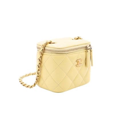 CHANEL AP1447