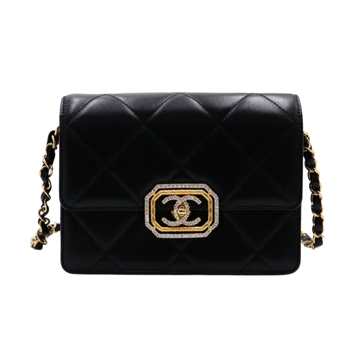 CHANEL AS3720