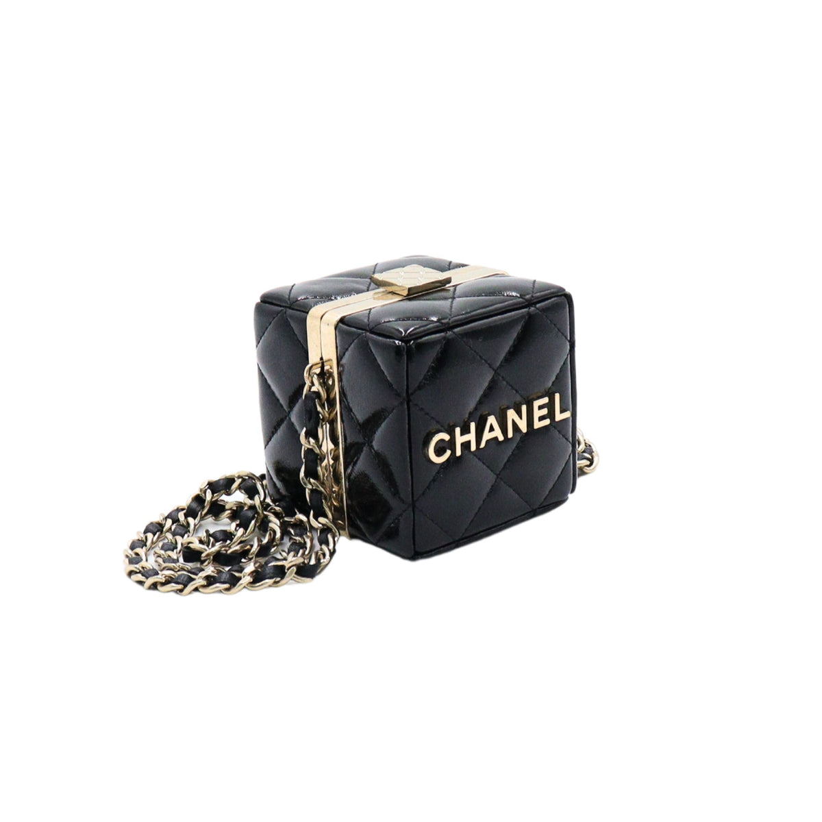CHANEL AP3154